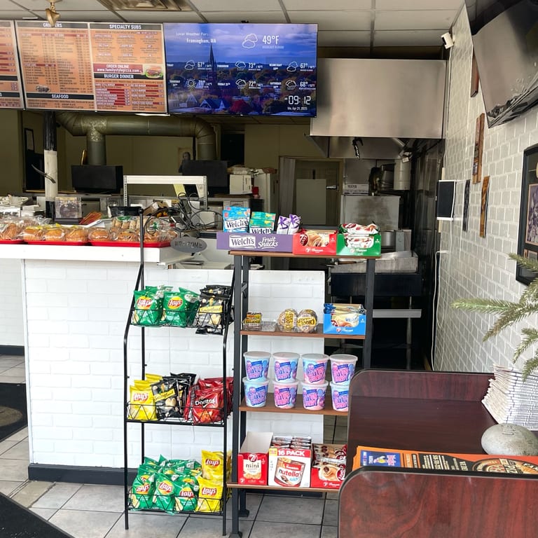 Your Neighborhood Pizza Place 📍
